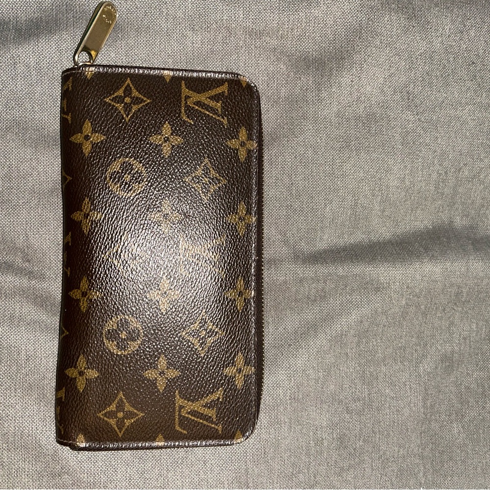 Louis Vuitton Monogram Brown Wallet